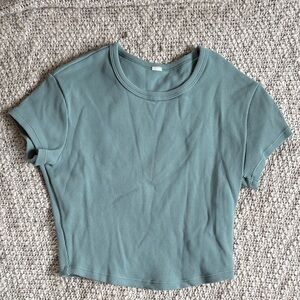 ALO Yoga Ribbed Teal Crop Top